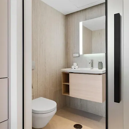 Modern Beachfront 2-bedroom Marbellac