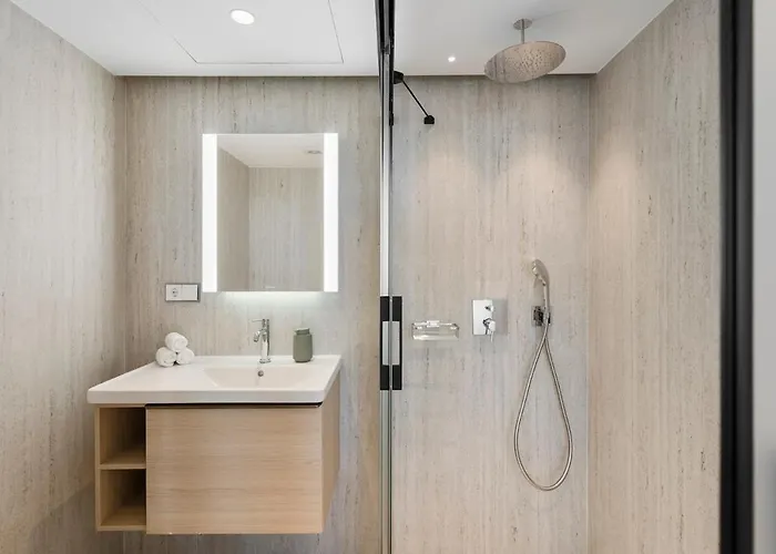 Lägenhet Modern Beachfront 2-bedroom *